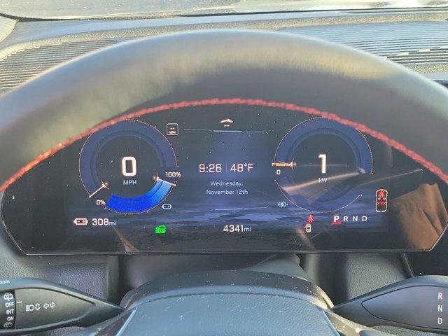 Used 2024 Chevrolet Equinox EV RS image 25