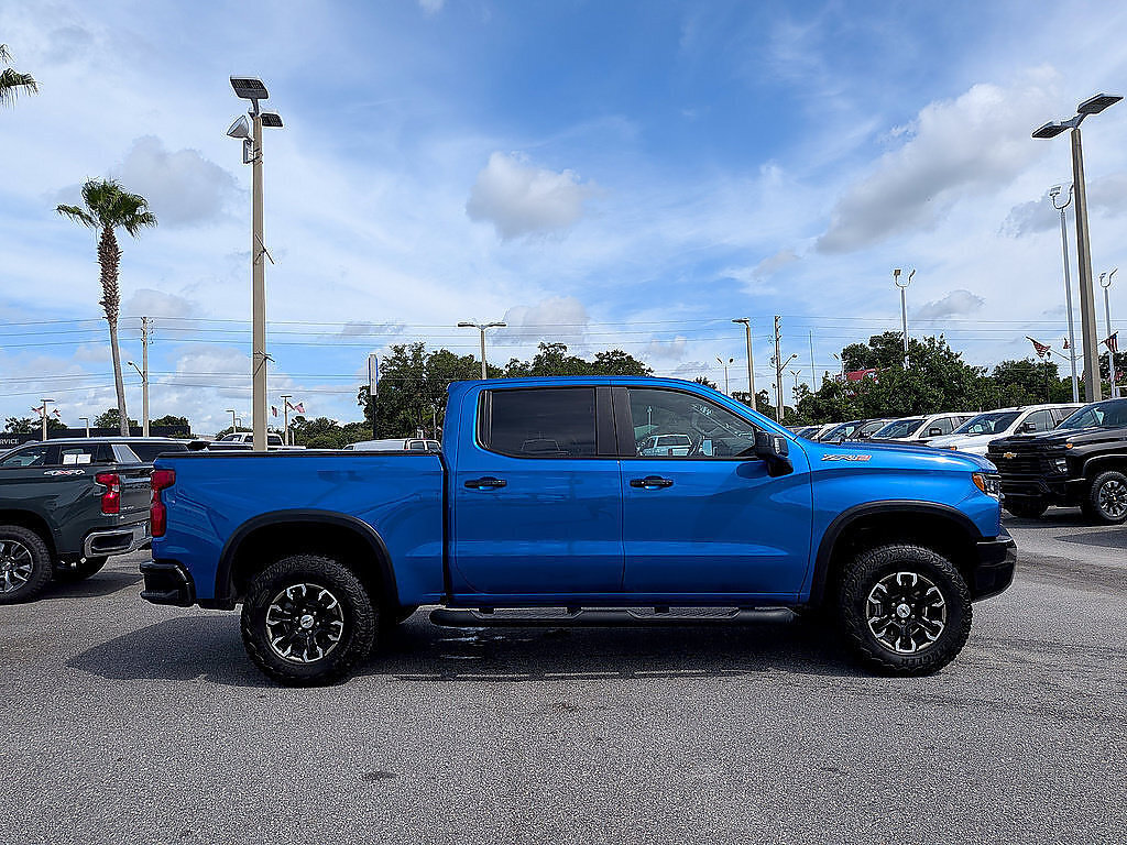 Certified 2024 Chevrolet Silverado 1500 ZR2 AWD/4WD image 29
