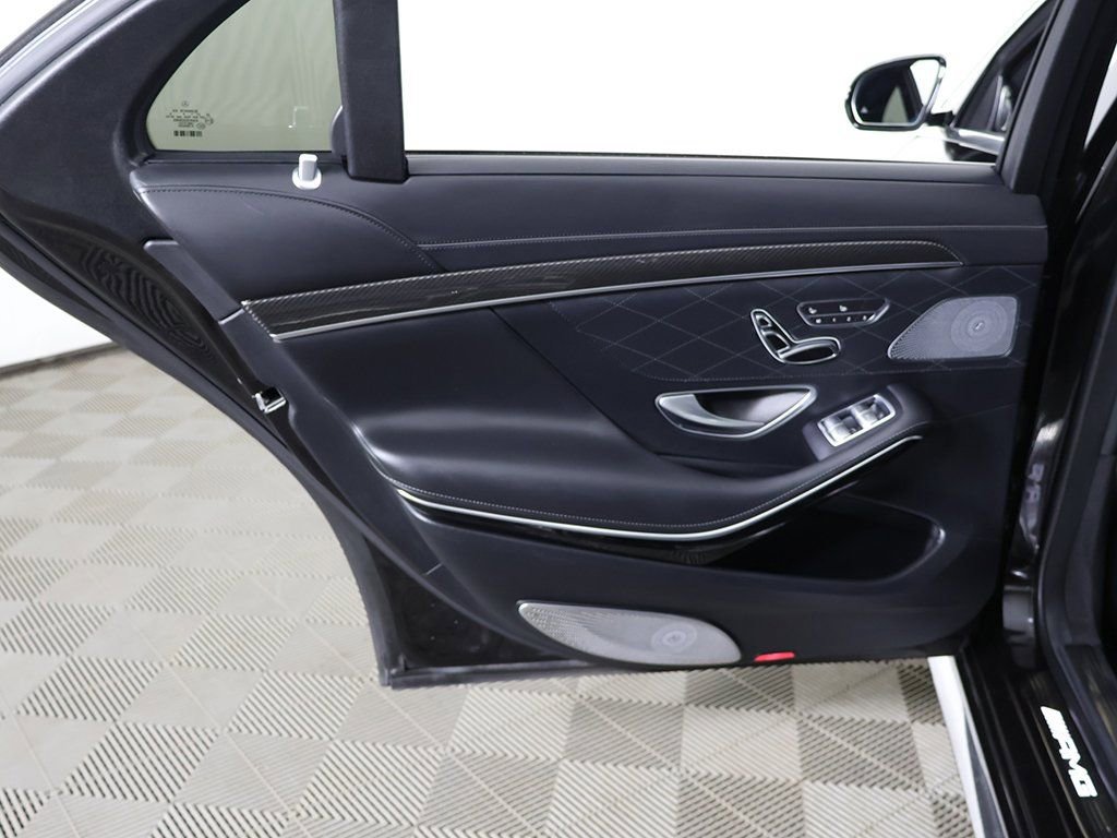 Used 2020 Mercedes-Benz S 63 AMG 4MATIC Sedan image 31