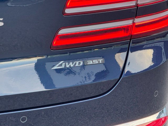 Certified 2025 Genesis GV80 3.5T Prestige AWD/4WD image 9
