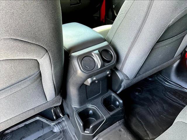 Used 2024 Jeep Wrangler Willys AWD/4WD image 22