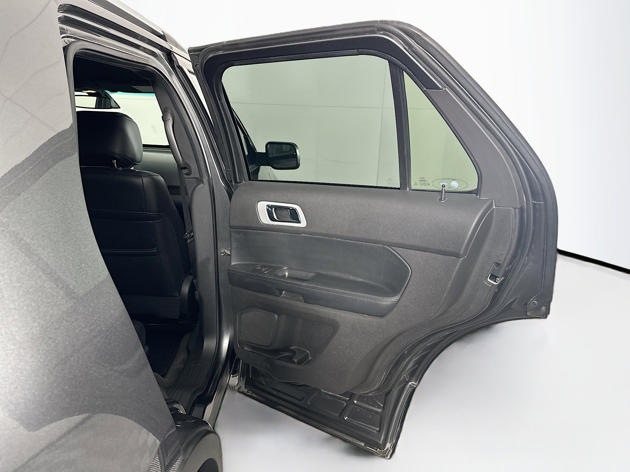 Used 2015 Ford Explorer Limited FWD image 33