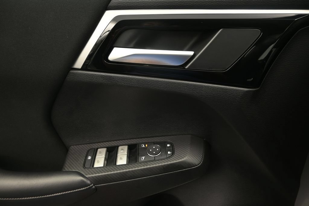 Used 2025 Mitsubishi Outlander ES AWD/4WD image 22