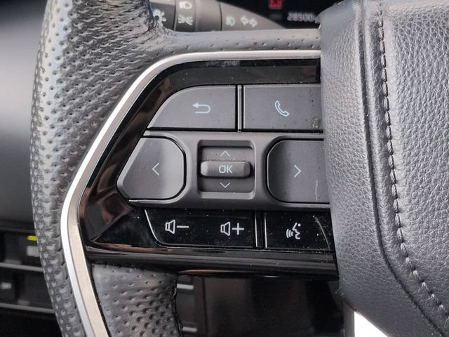 Certified 2024 Toyota Sequoia Platinum AWD/4WD image 25