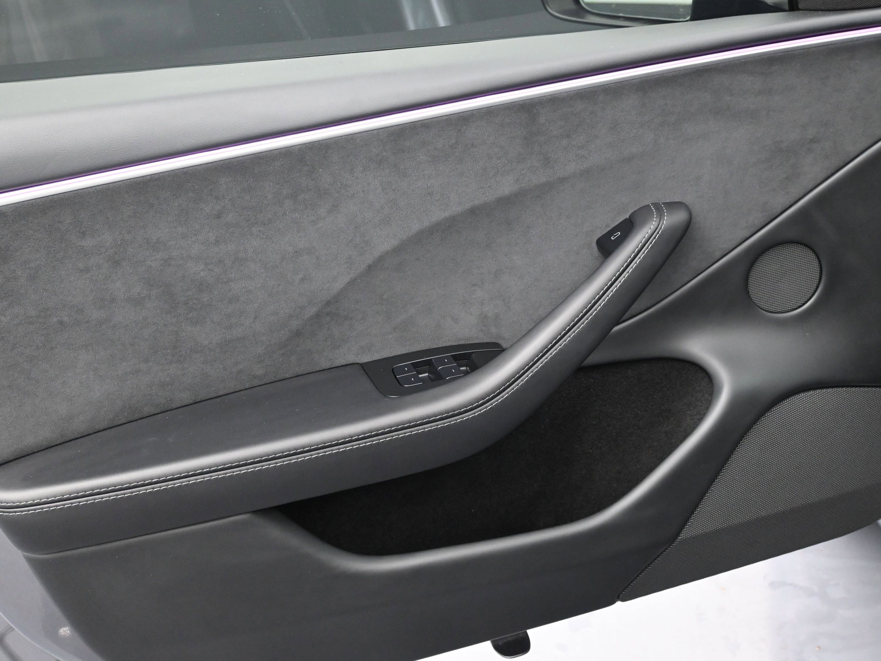 Used 2025 Tesla Model 3 Long Range image 19