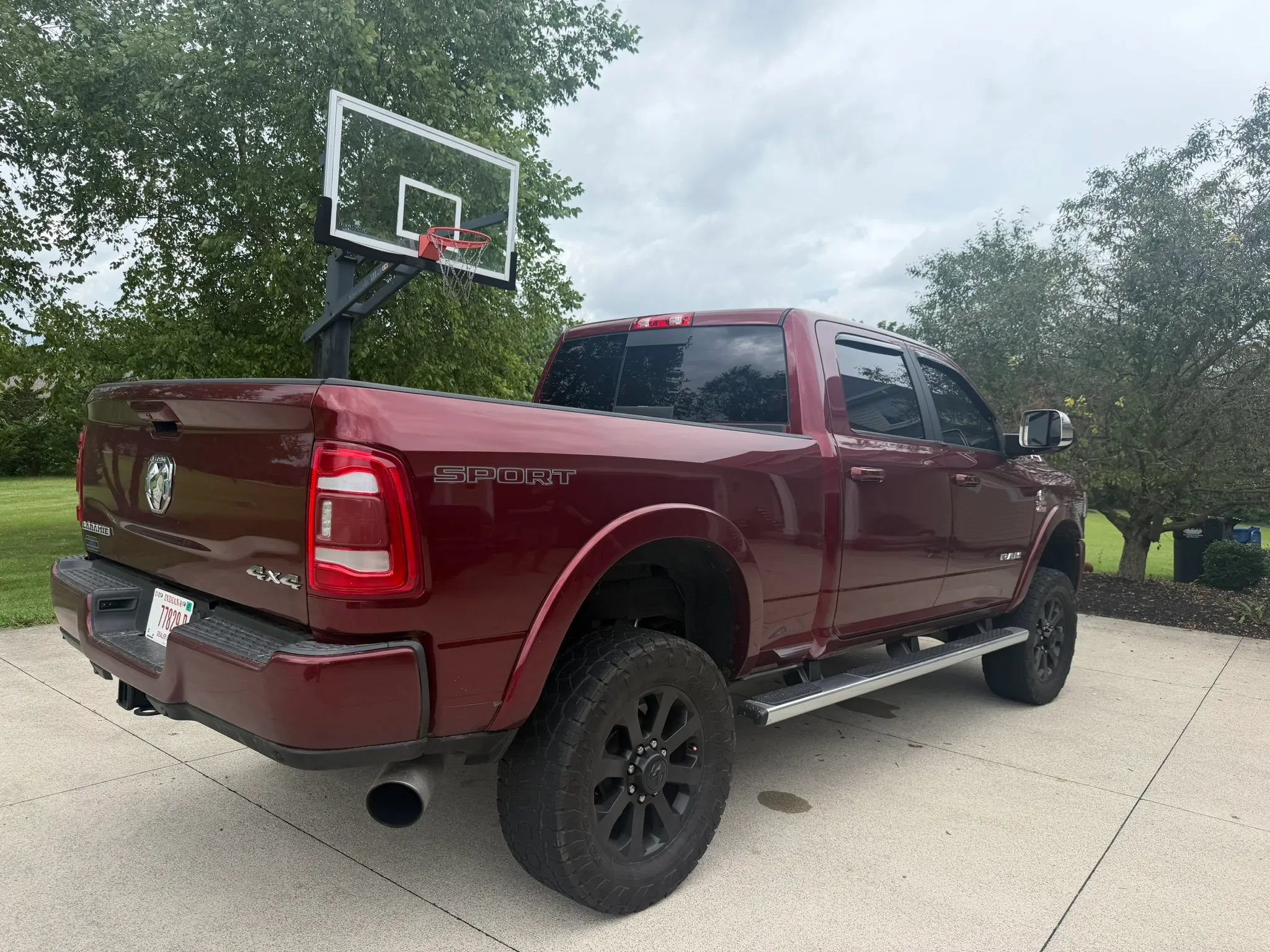 Used 2019 RAM 2500 Laramie AWD/4WD image 10