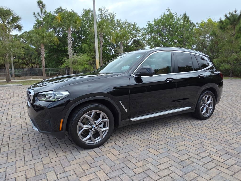 Used 2022 BMW X3 sDrive30i w/ Convenience Package RWD image 3