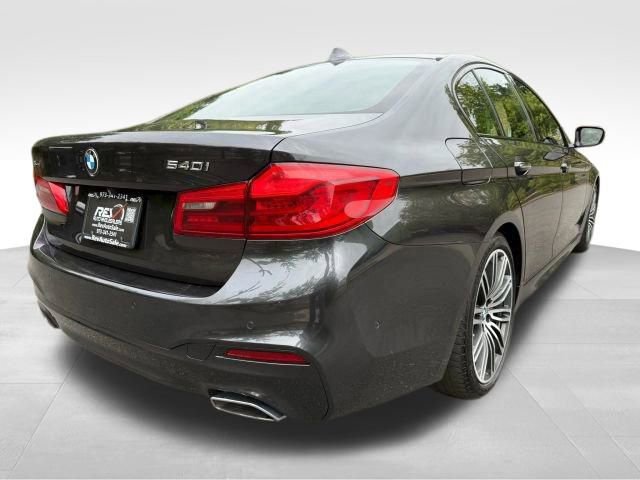 Used 2018 BMW 540i xDrive w/ M Sport Package image 8