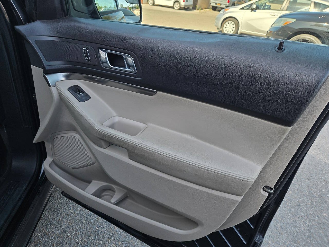 Used 2015 Ford Explorer 4WD Police Interceptor image 36