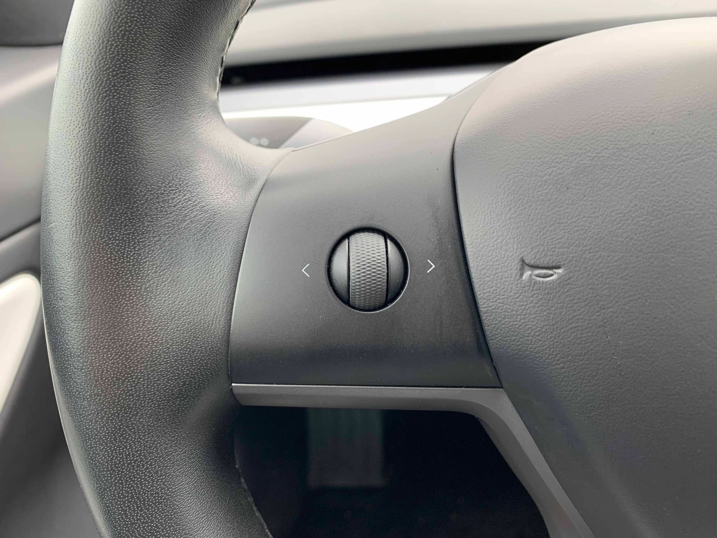 Used 2019 Tesla Model 3 Long Range image 16