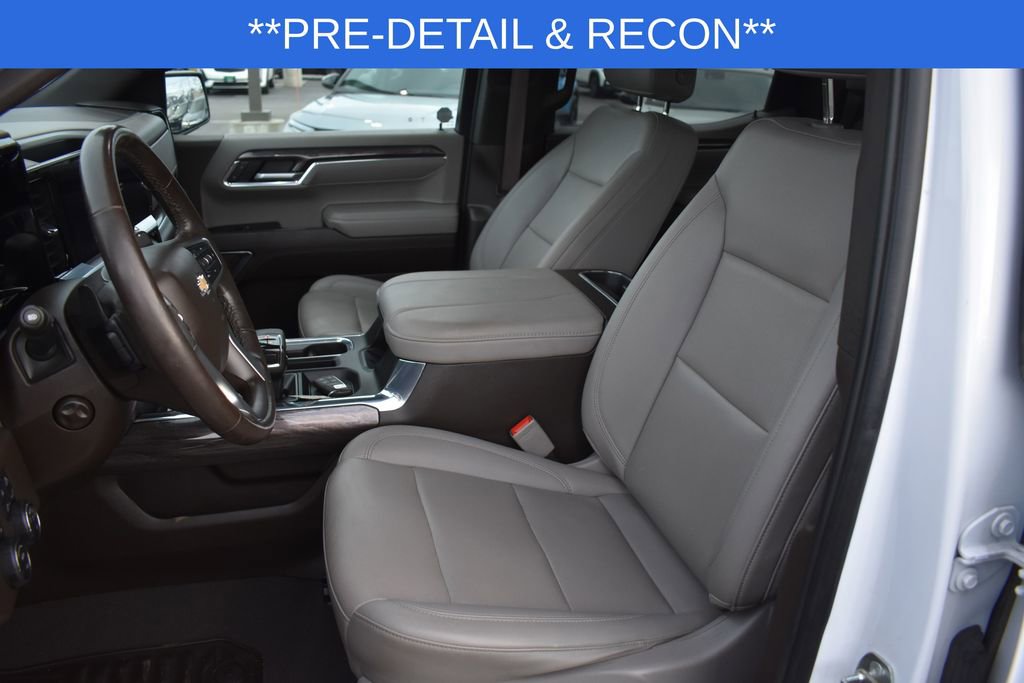Used 2023 Chevrolet Silverado 1500 LTZ w/ Technology Package image 9