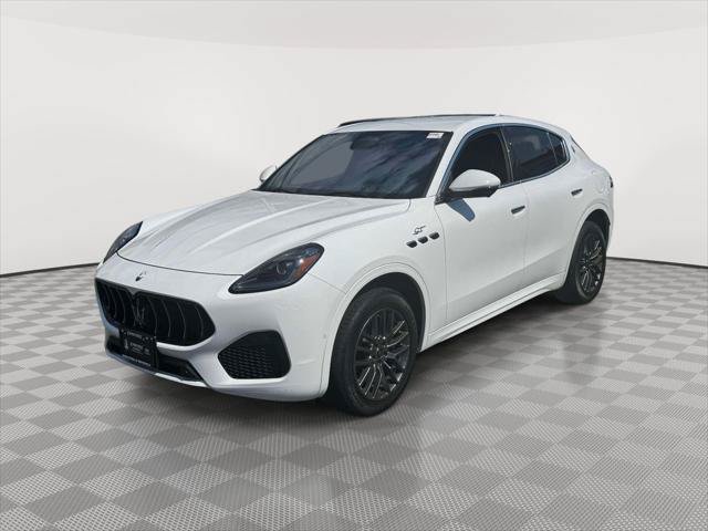 Used 2023 Maserati Grecale GT AWD/4WD image 3