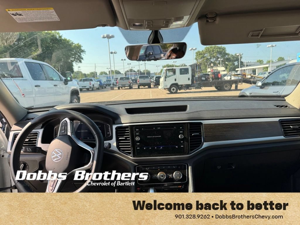 Used 2023 Volkswagen Atlas SE w/ Black Wheel Package FWD image 15