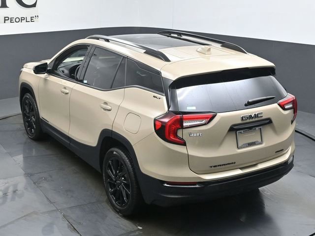 Used 2023 GMC Terrain SLT w/ Infotainment Package II image 40