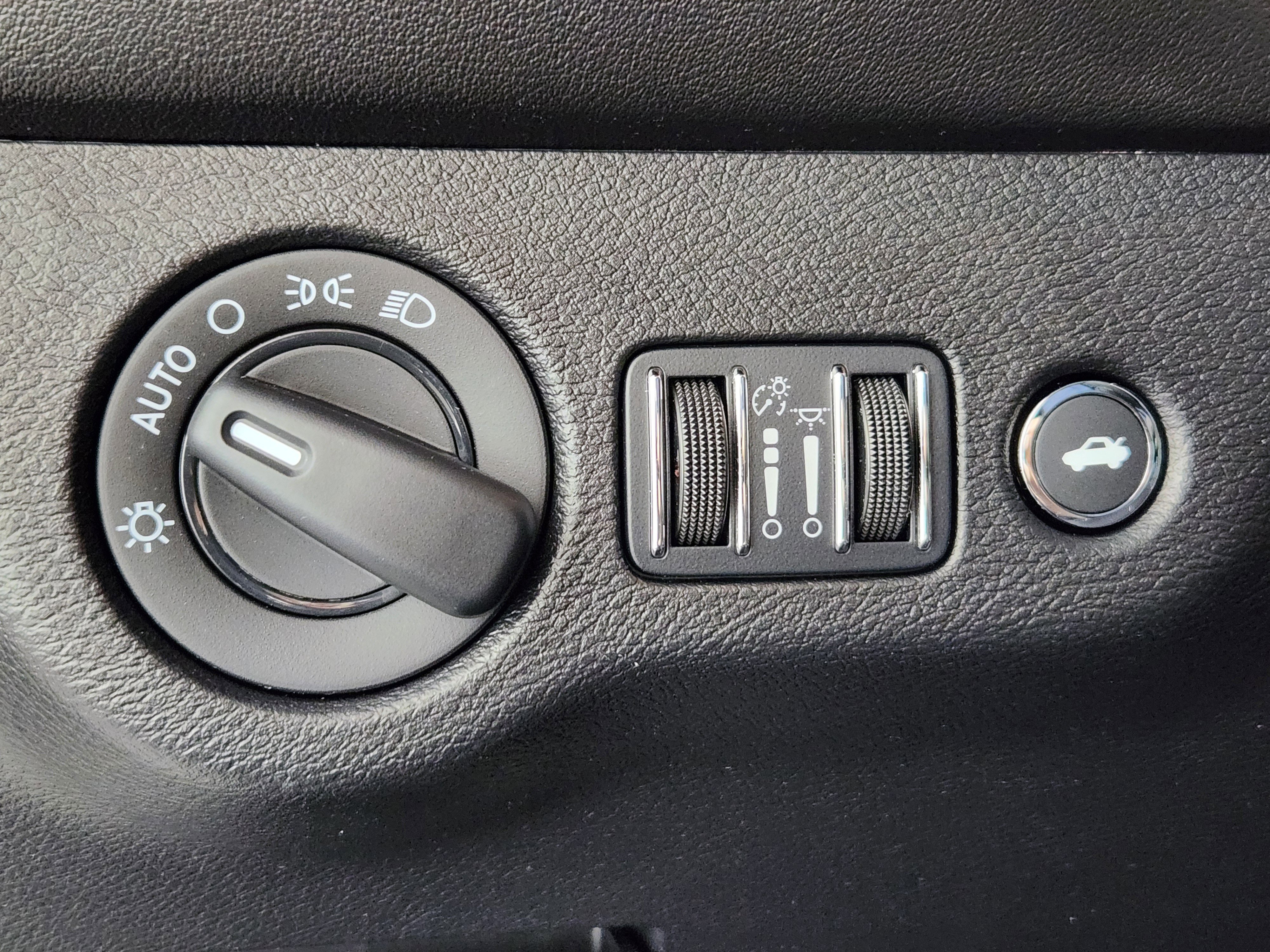 Used 2023 Dodge Challenger R/T Scat Pack image 27