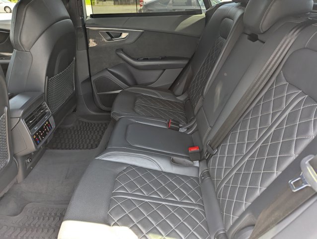 Used 2021 Audi SQ8 Prestige w/ Prestige Package AWD/4WD image 26