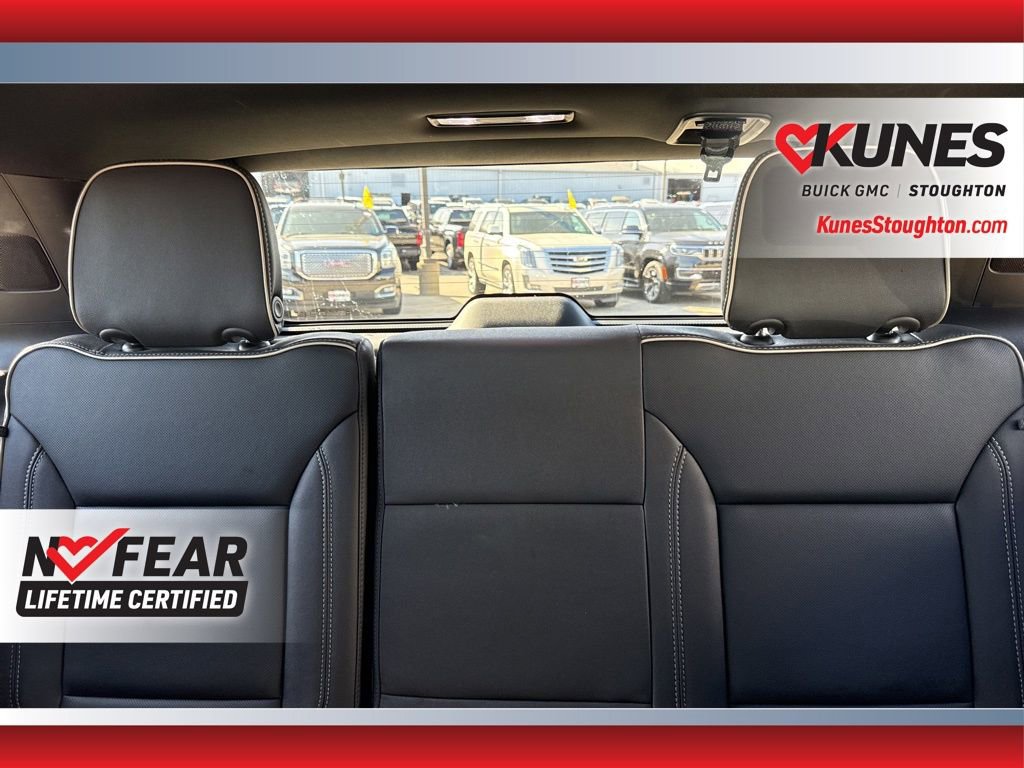 Used 2023 GMC Yukon SLT image 47