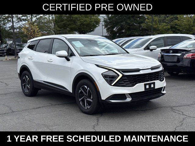 Used 2024 Kia Sportage LX AWD/4WD image 1