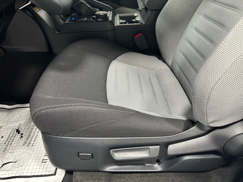 Used 2025 Toyota 4Runner TRD Off-Road image 13