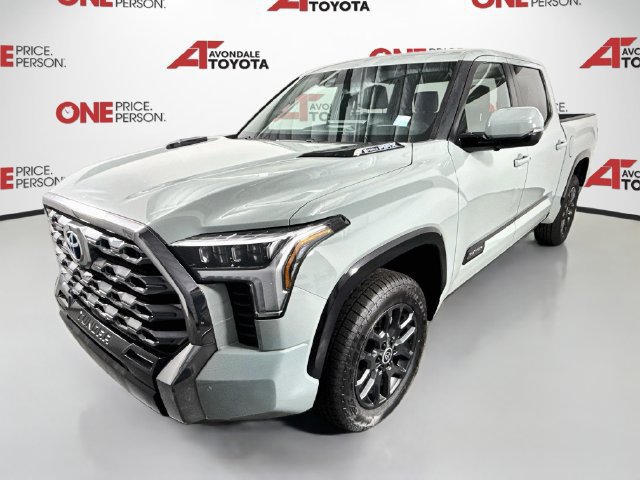 Used 2024 Toyota Tundra Platinum AWD/4WD image 3