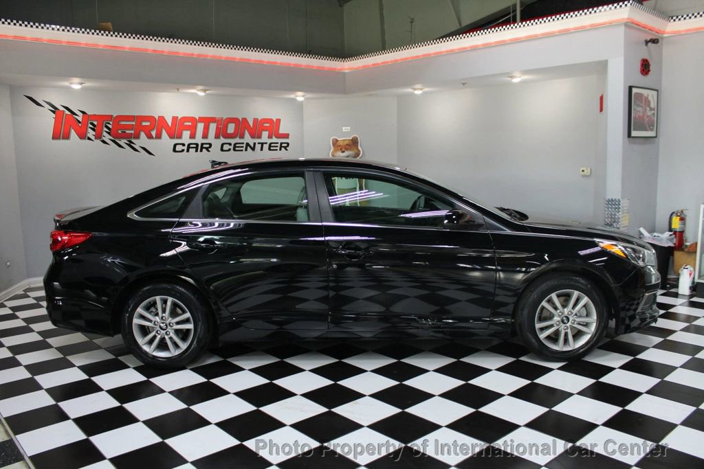 Used 2016 Hyundai Sonata SE image 3