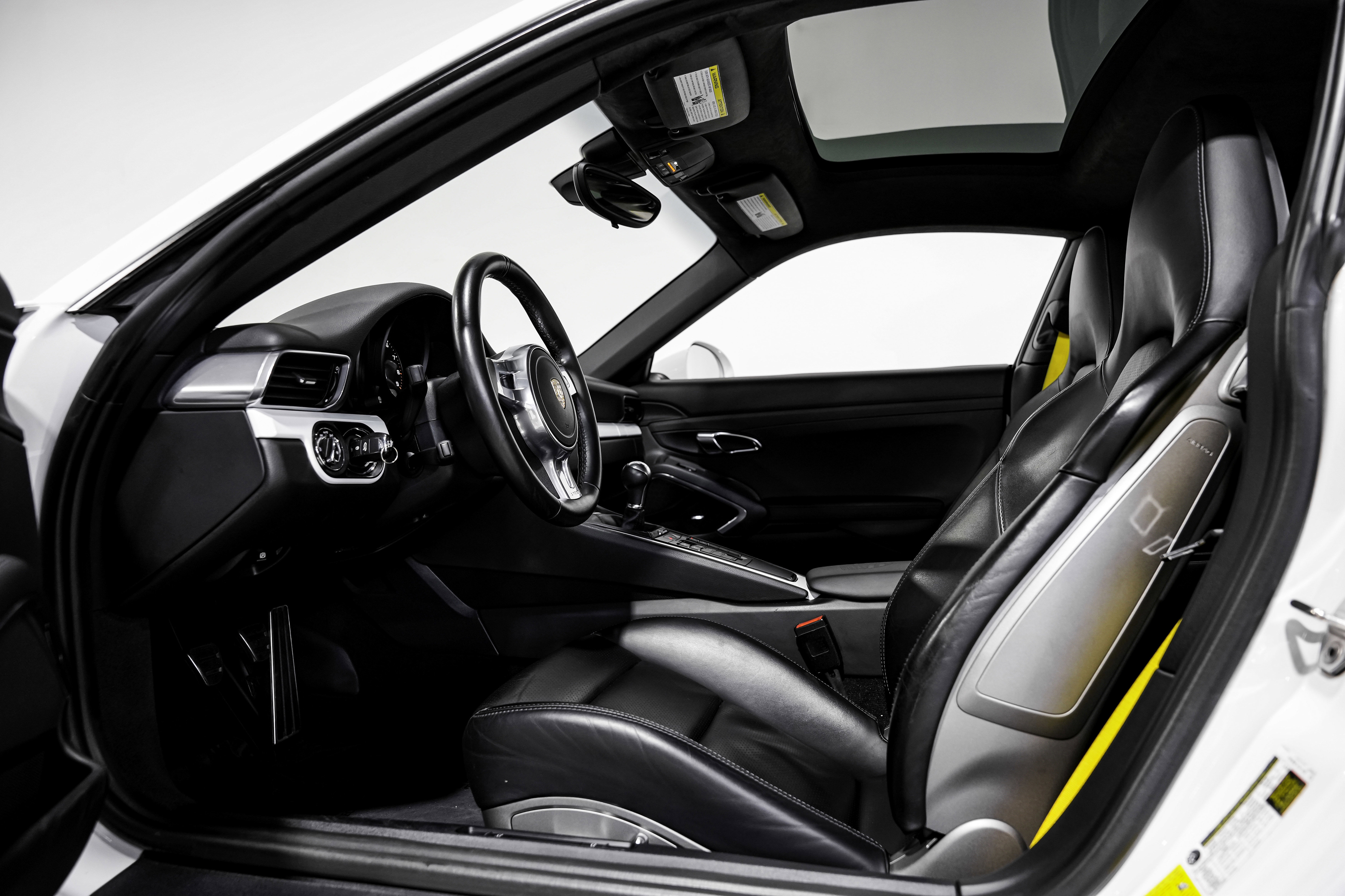 Used 2014 Porsche 911 Carrera image 19