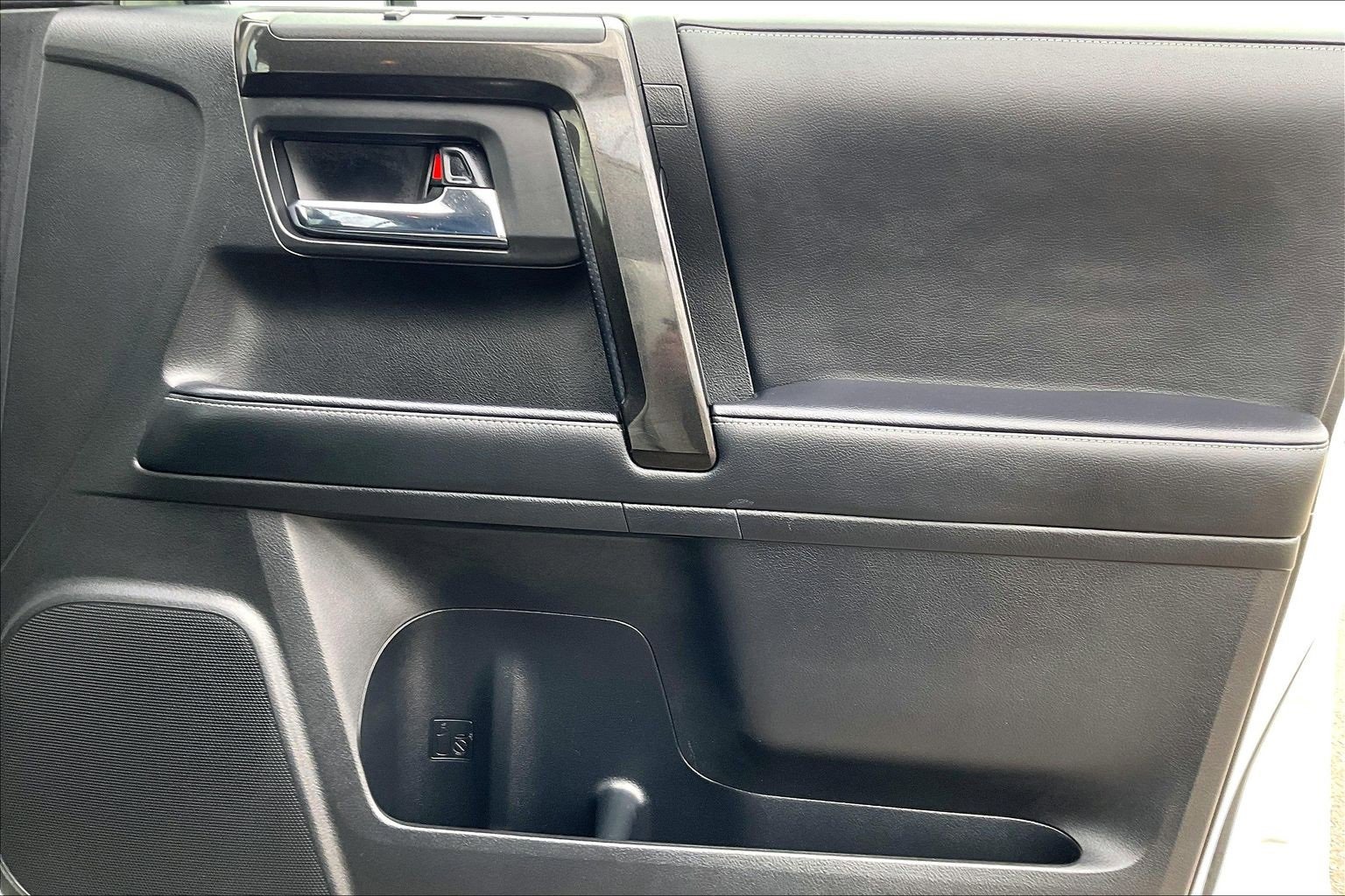 Used 2021 Toyota 4Runner Nightshade image 21