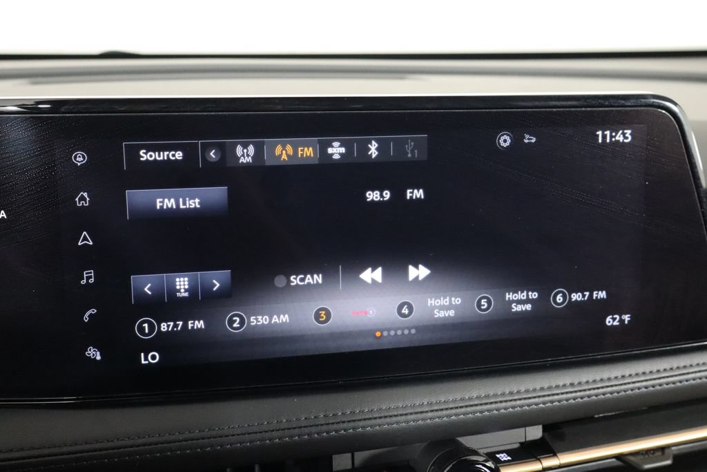 Used 2023 Nissan Ariya FWD image 28