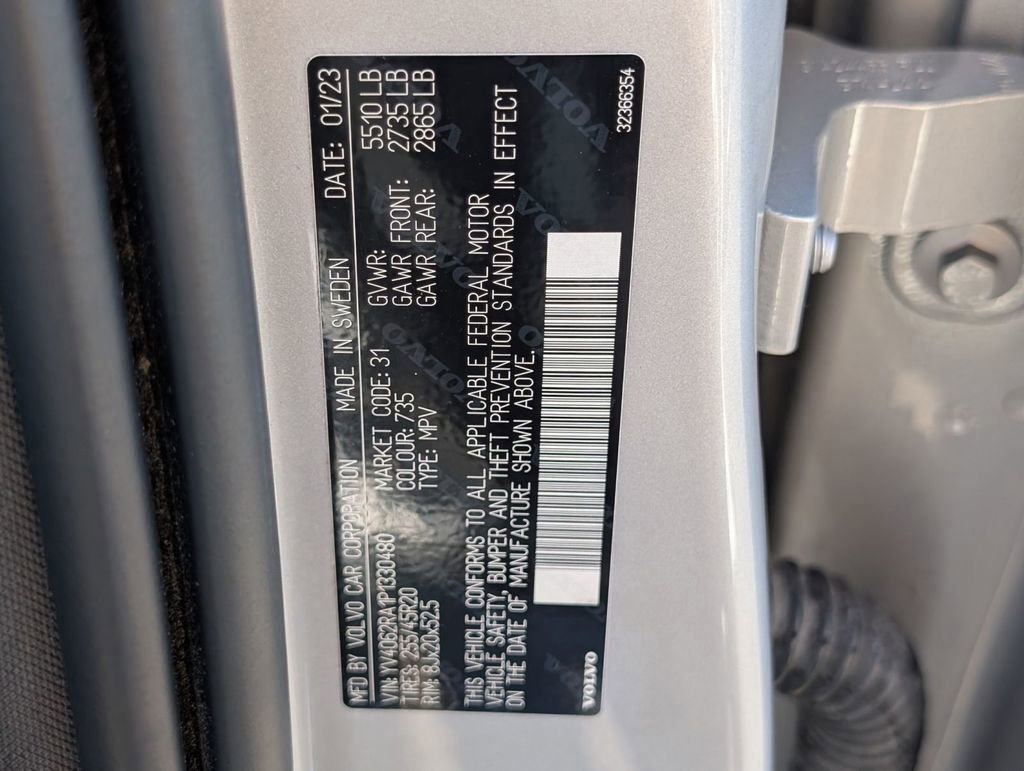 Used 2023 Volvo XC60 B6 Ultimate w/ Climate Package image 50