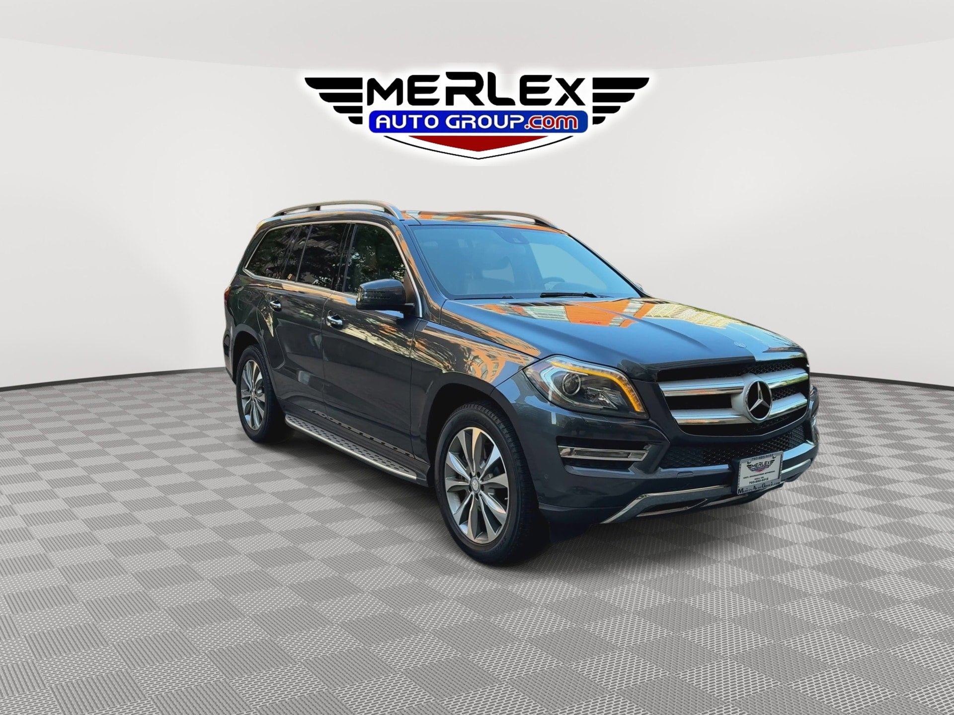 Used 2014 Mercedes-Benz GL 450 4MATIC image 2