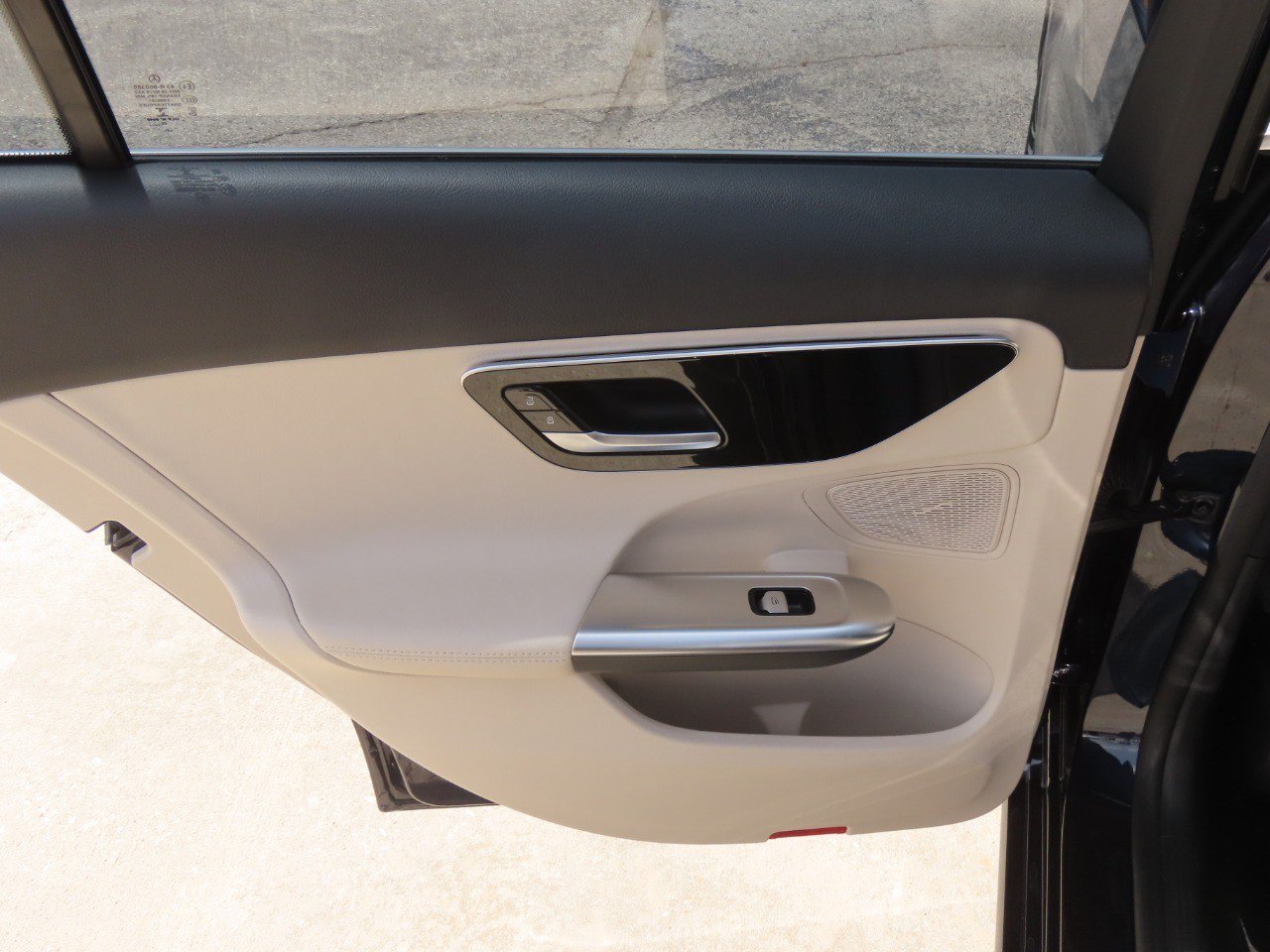 Used 2023 Mercedes-Benz C 300 4MATIC Sedan image 24