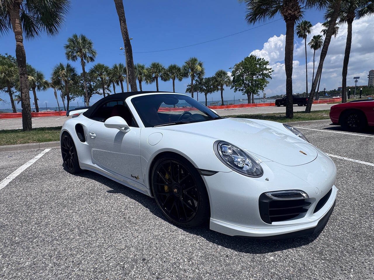 Used 2015 Porsche 911 Turbo S AWD/4WD image 12