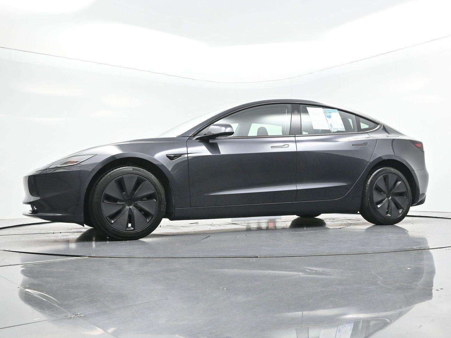 Used 2025 Tesla Model 3 Long Range RWD image 45