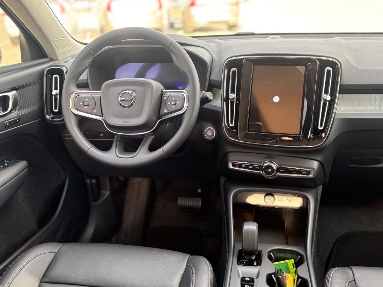 New 2026 Volvo XC40 B5 Core w/ Protection Package Premier image 10