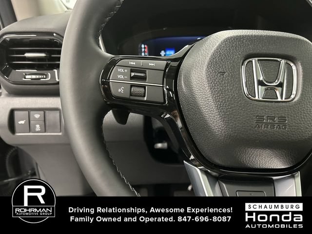 Used 2025 Honda Pilot Elite image 11
