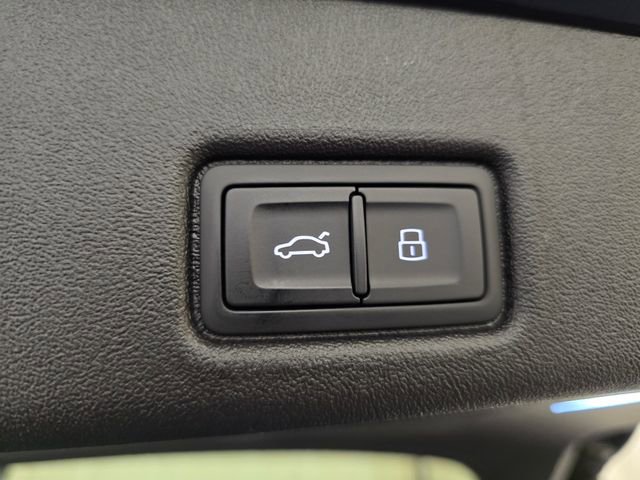 New 2025 Audi Q5 Premium Plus image 36