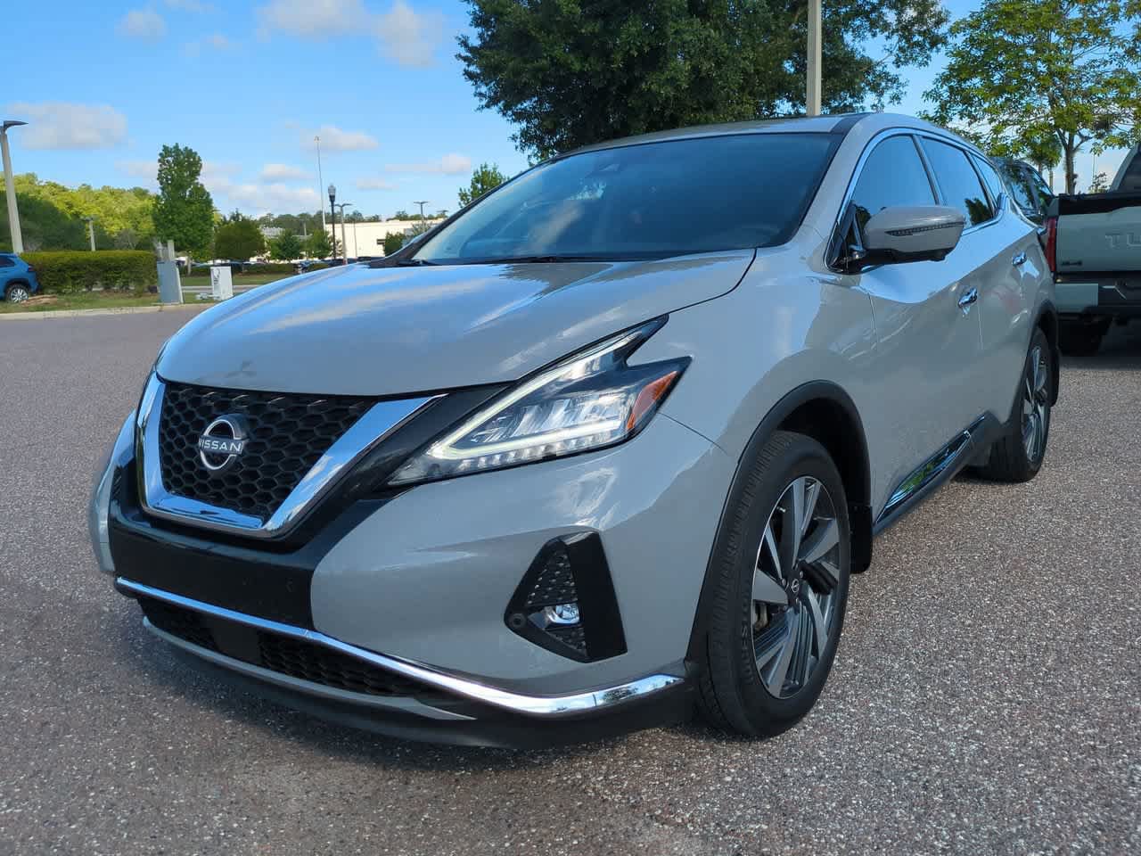 Used 2024 Nissan Murano SL FWD image 2