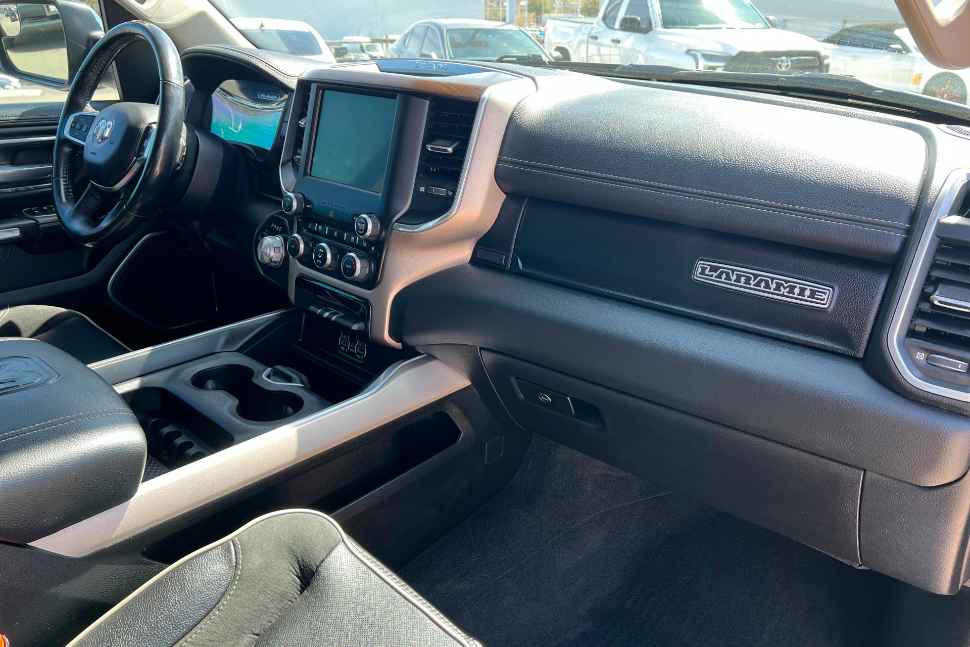 Used 2022 RAM 1500 Laramie image 23