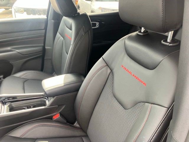 New 2026 Jeep Compass Trailhawk AWD/4WD image 12