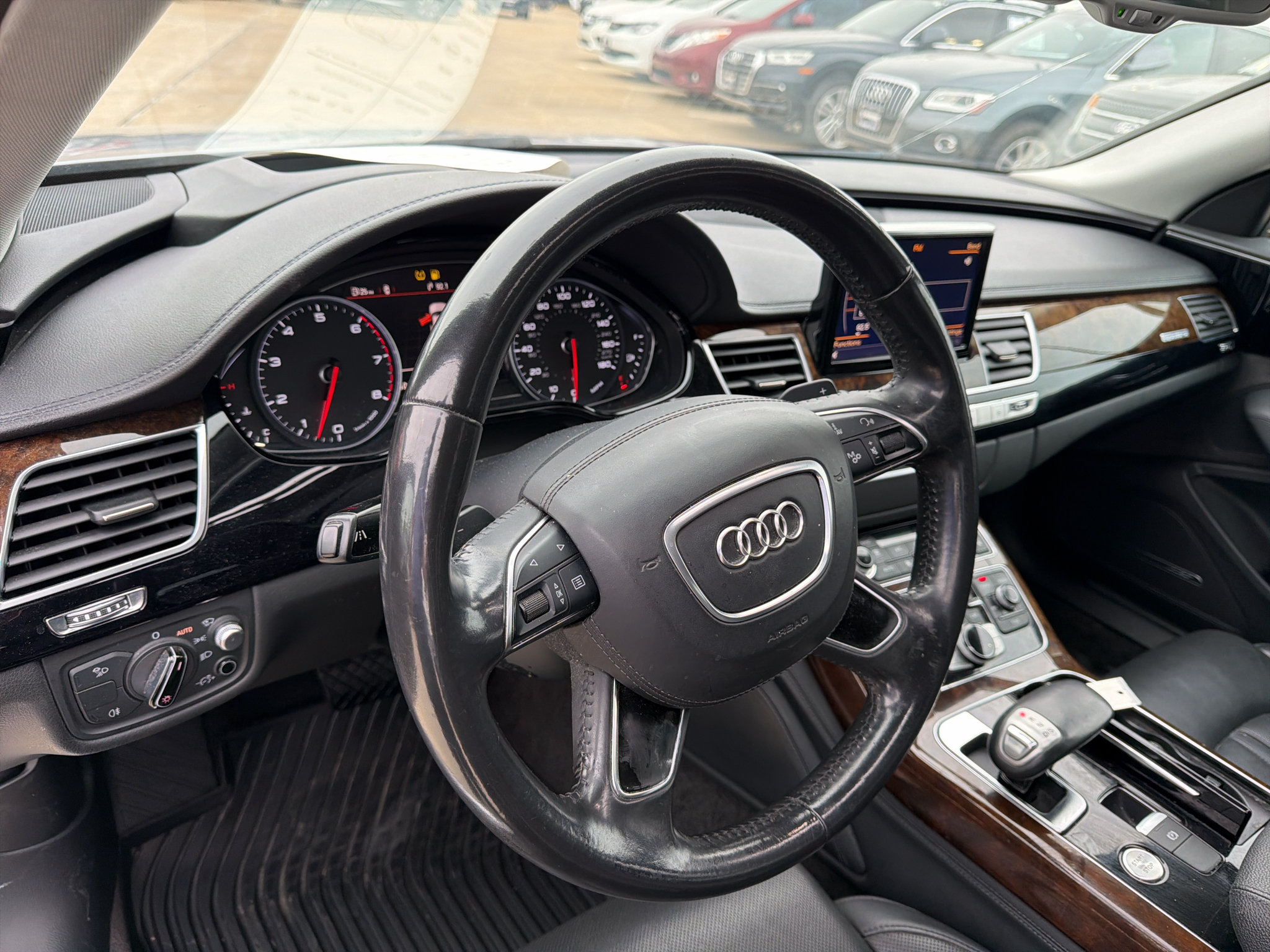 Used 2015 Audi A8 L 4.0T AWD/4WD image 12