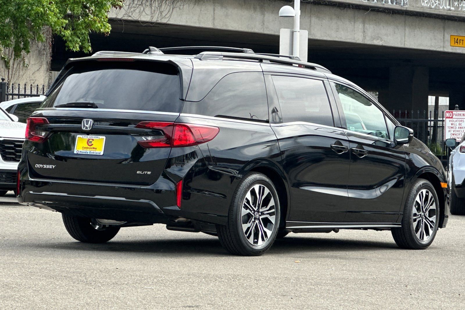 New 2026 Honda Odyssey Elite image 4