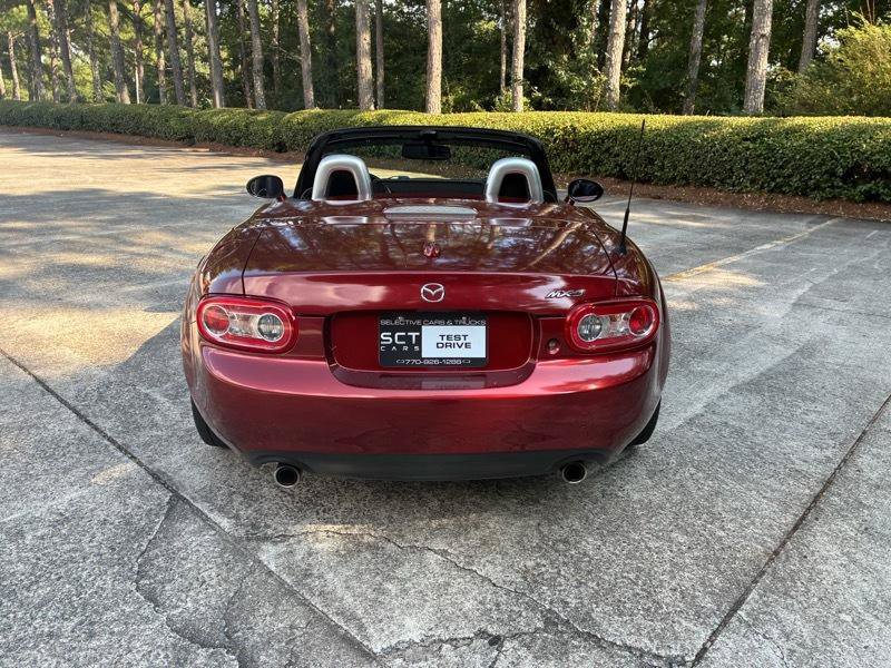 Used 2013 MAZDA MX-5 Miata Grand Touring RWD image 9