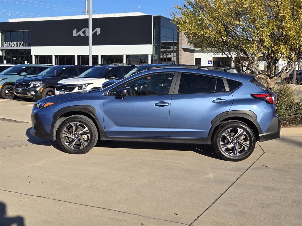 Used 2024 Subaru Crosstrek 2.0i Premium image 12