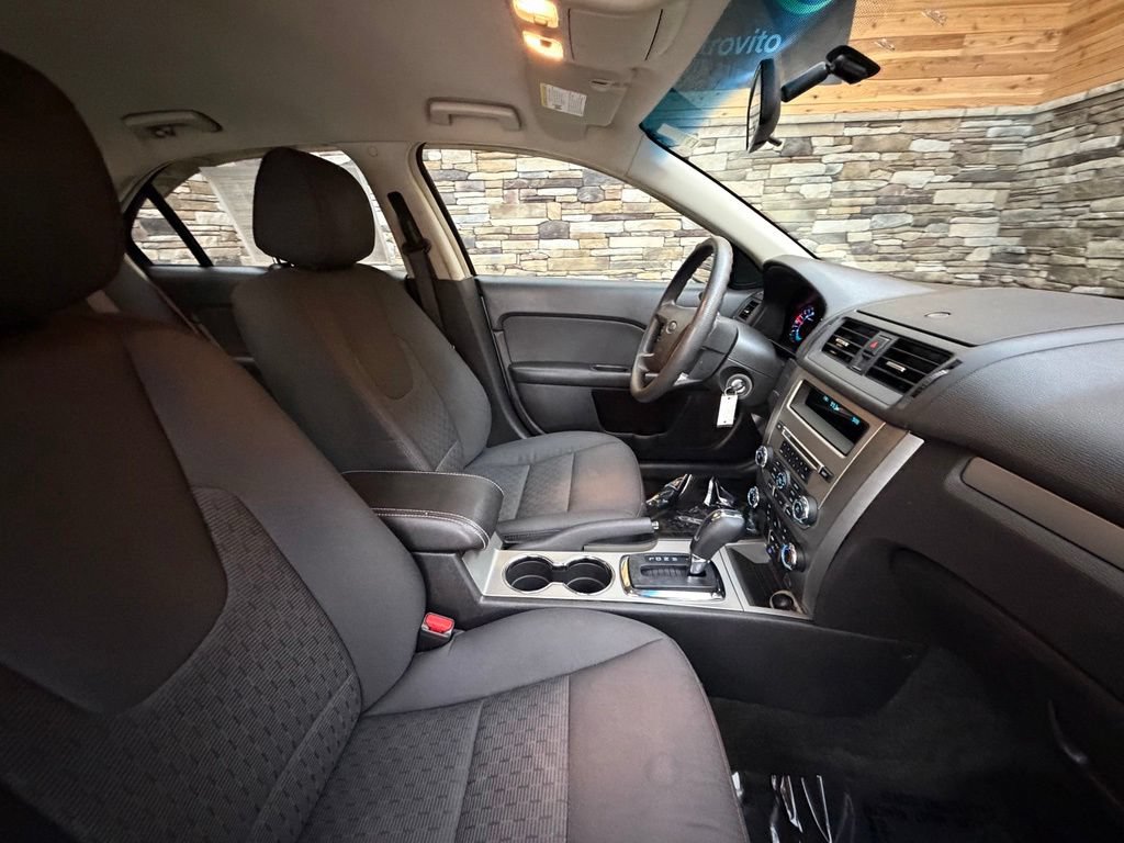 Used 2012 Ford Fusion SE FWD image 29