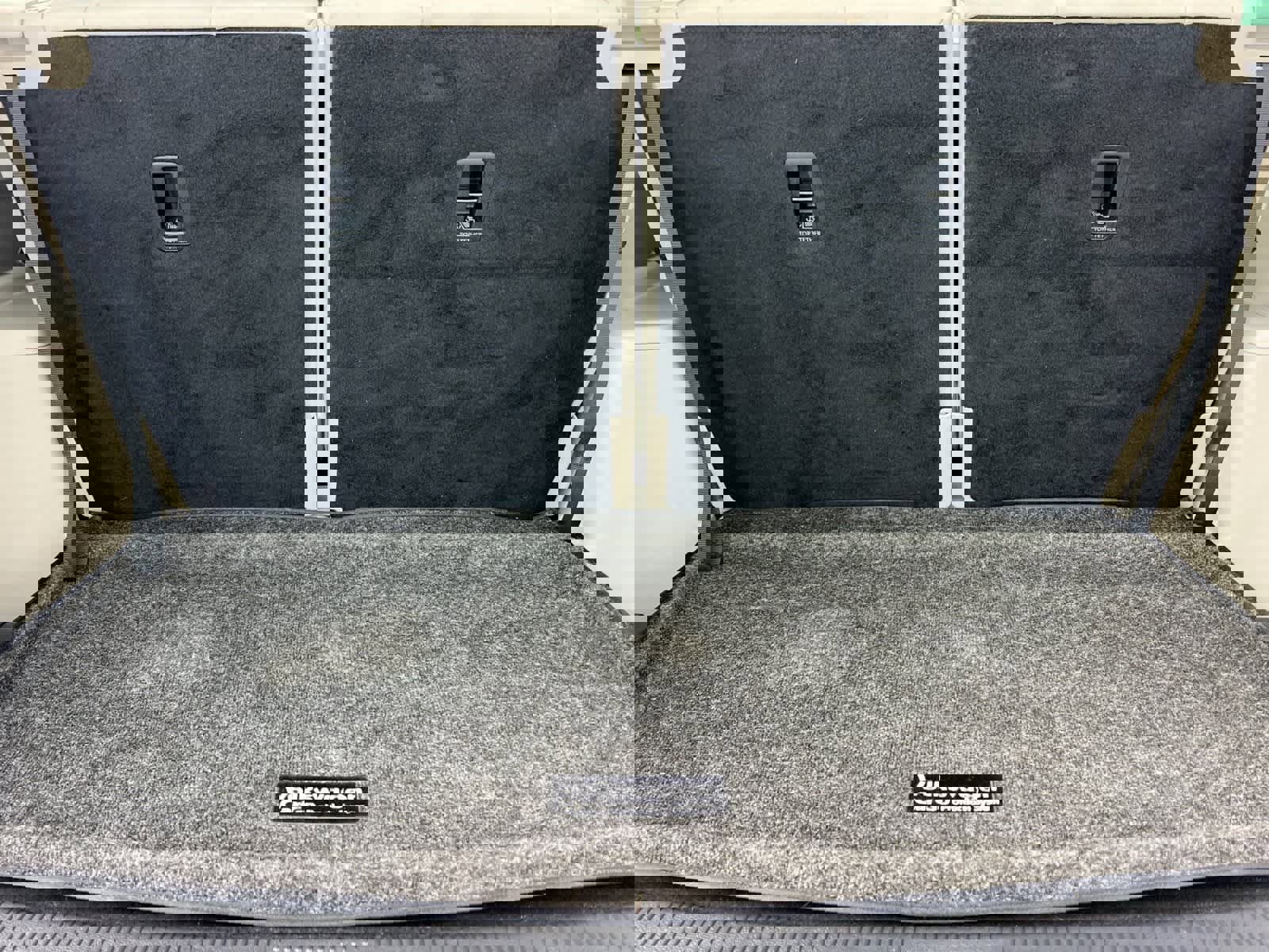 Used 2024 Volkswagen Atlas SEL Premium R-Line image 17