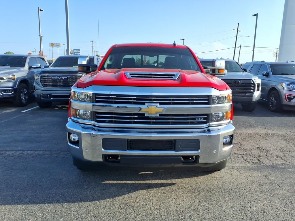 Used 2019 Chevrolet Silverado 2500 LTZ w/ Duramax Plus Package AWD/4WD image 2