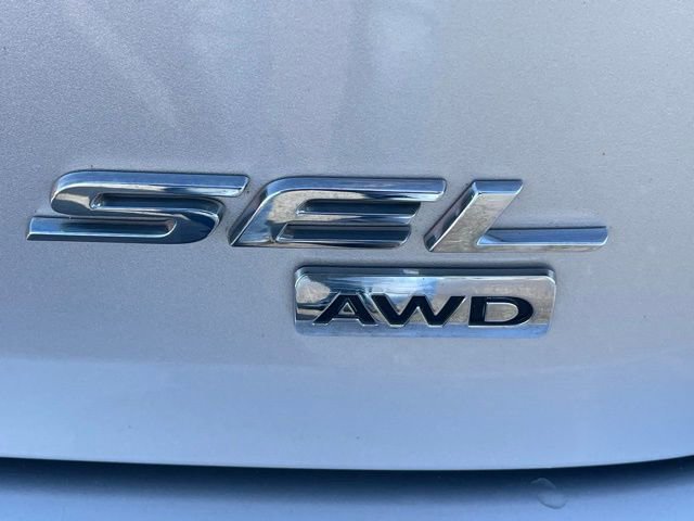 Used 2017 Ford Edge SEL image 21