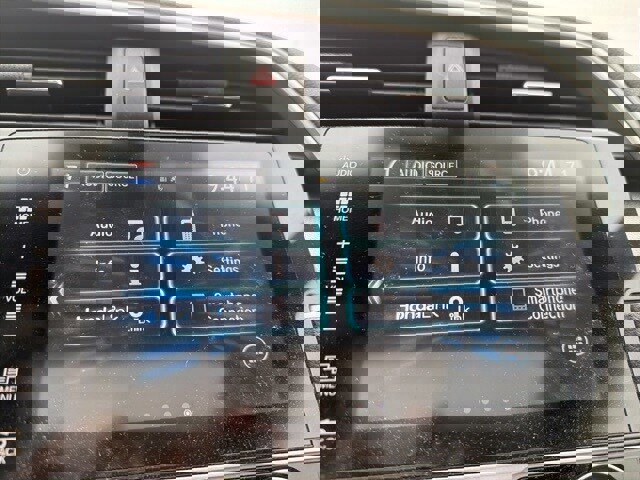 Used 2017 Honda Civic EX-L image 12