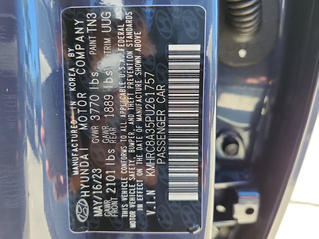 Used 2023 Hyundai Venue Limited FWD image 35