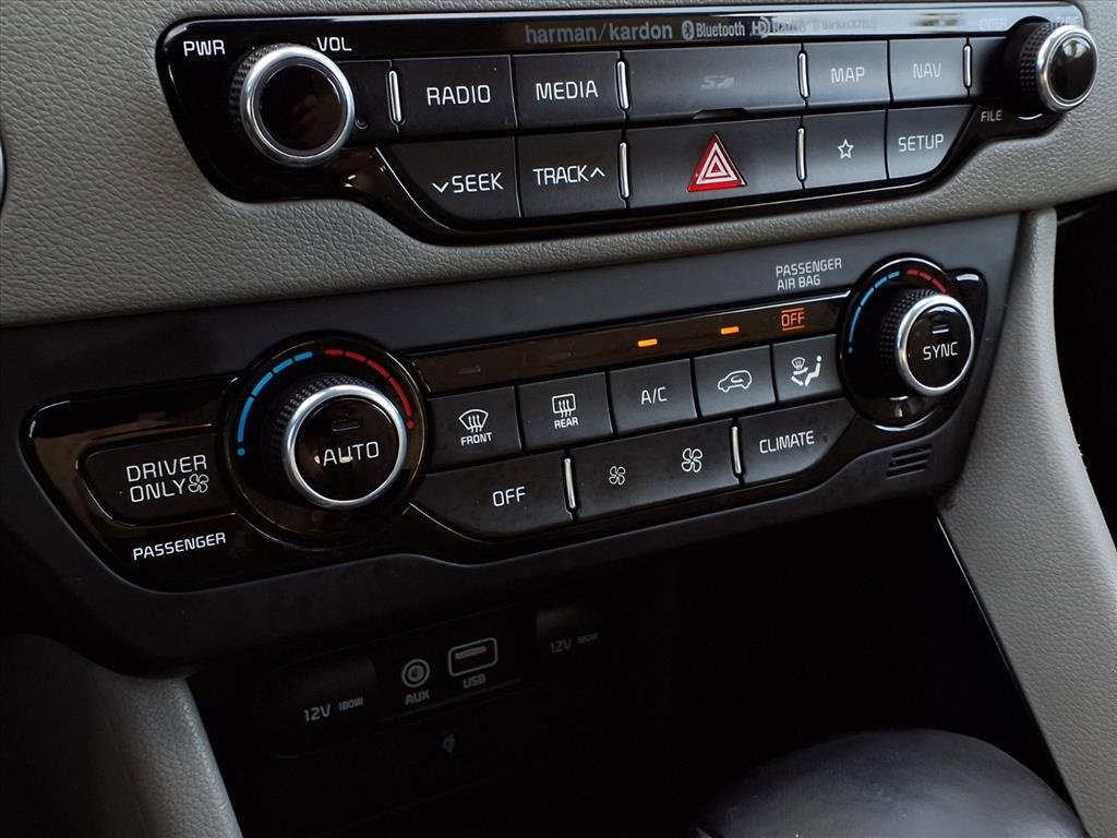 Used 2019 Kia Niro EX Premium w/ Sunroof Package image 9